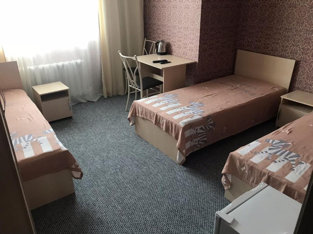 Makenty House Astana Hostel Bagian luar foto
